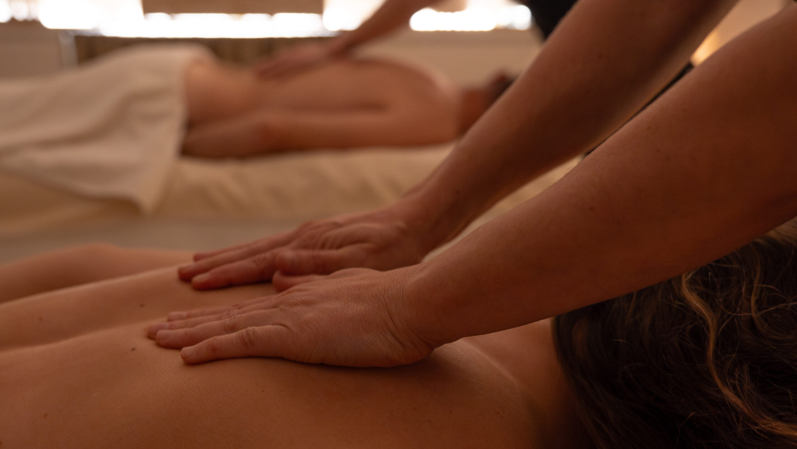 Massage en duo couple Nîmes